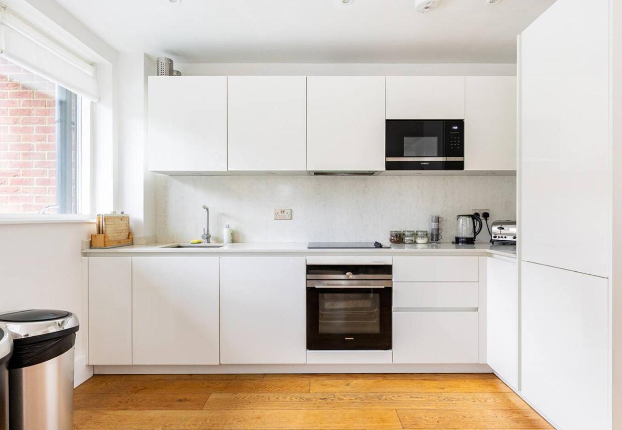 Second Nest Brixton Apartment London Bagian luar foto